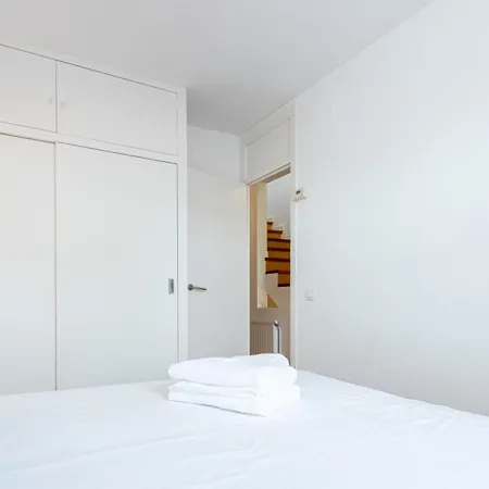 Milenial Immo - Casa Solitari, Al Centro Con Parking * Cadaqués