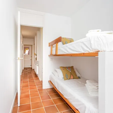 Milenial Immo - Casa Solitari, Al Centro Con Parking * Cadaqués
